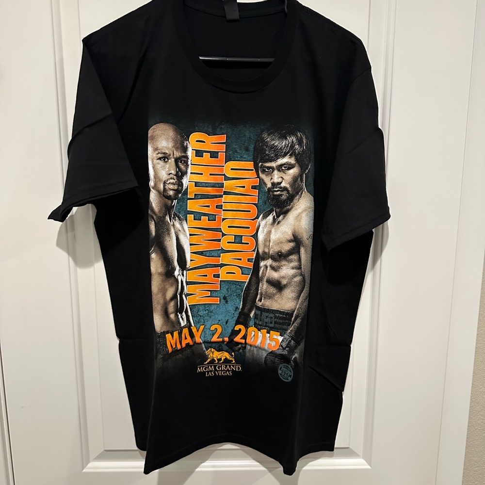 Mayweather v. Pacquiao Graphic T-Shirt